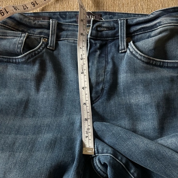 NYDJ's Wide Leg Jeans - Picture 4 of 12